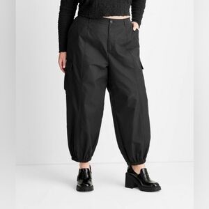 Future Collective Women's Black High-Rise Cargo Pants Size XXL NWT